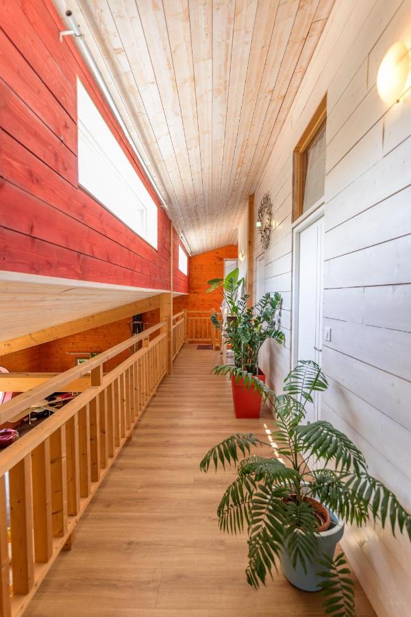 Chambre D'Hotes Neptune Wood Arzens Esterno foto